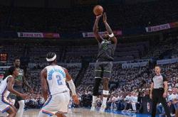 雷霆逆袭森林狼！亚历山大绝杀，明尼苏达1-3危机