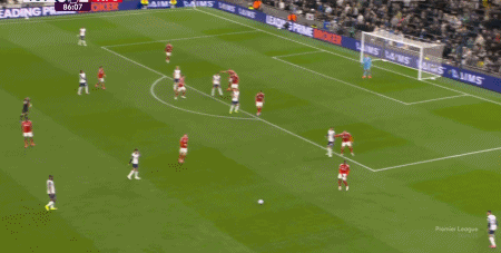 体坛联播｜利兹联、伯恩利重返英超，北京淘汰北控队晋级四强