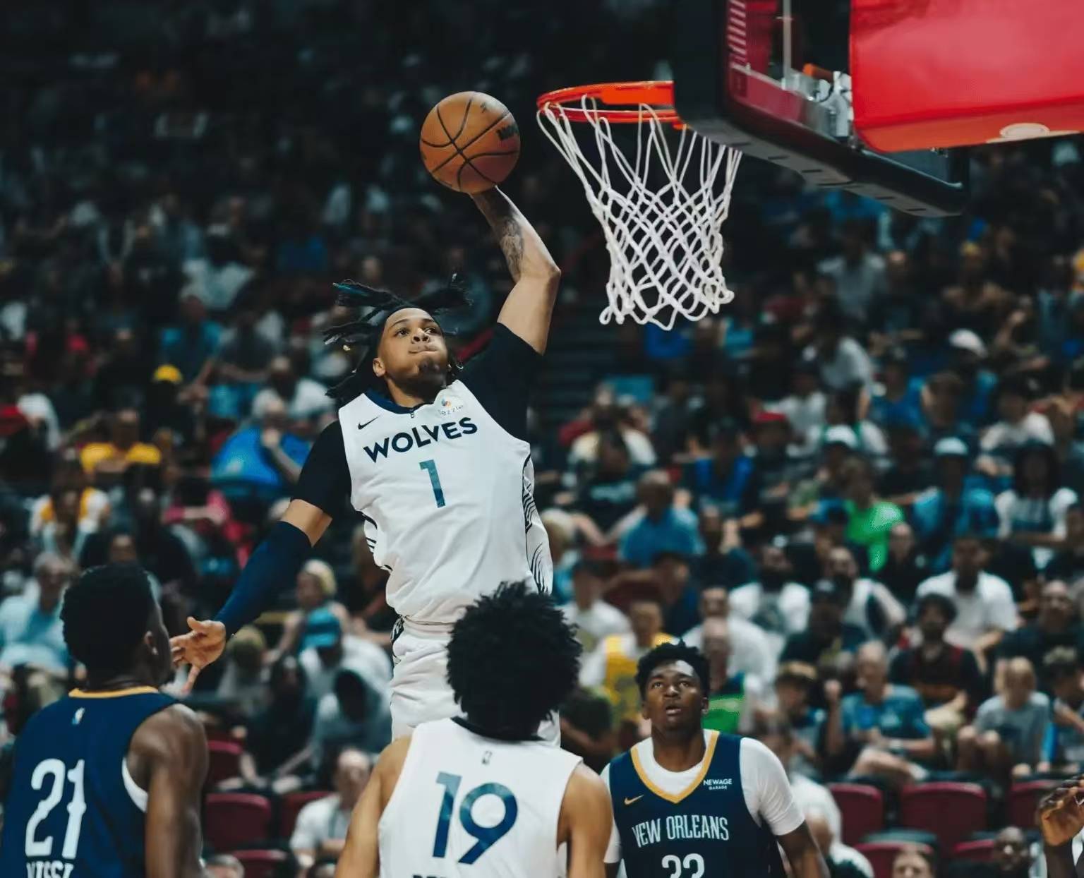 狼队三少轰46+18!难怪要交易戈贝尔,22分钟6帽,狼队迎超级大闸