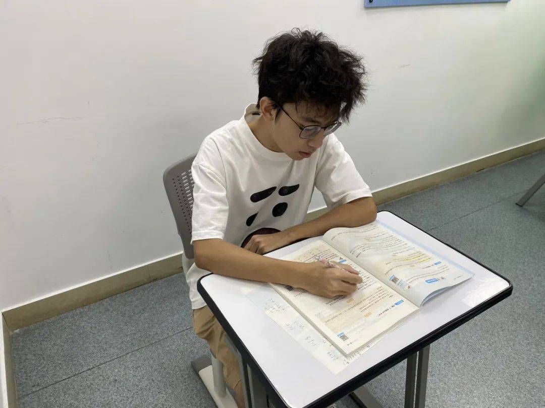 高考英语135分！从爱打游戏到爱做题，高三生的逆袭范本，快抄！