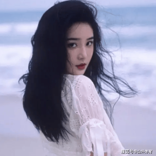 我问他爱不爱我?他说:爱,像爱游戏一样!