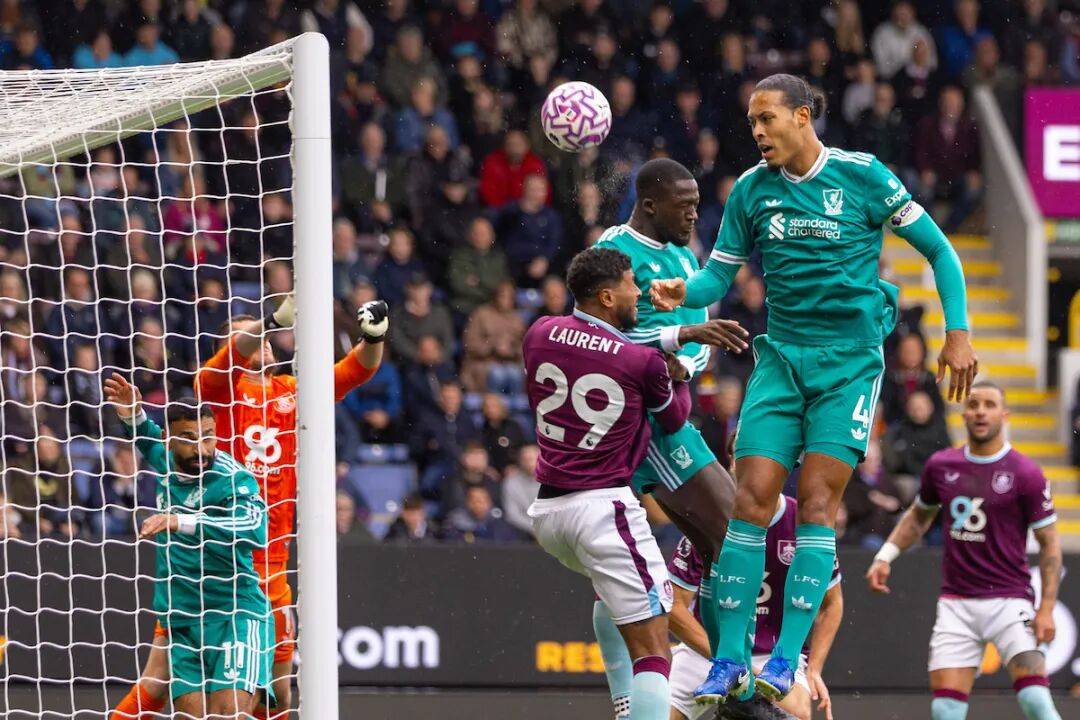 萨拉赫点球绝杀,我军战胜伯恩利